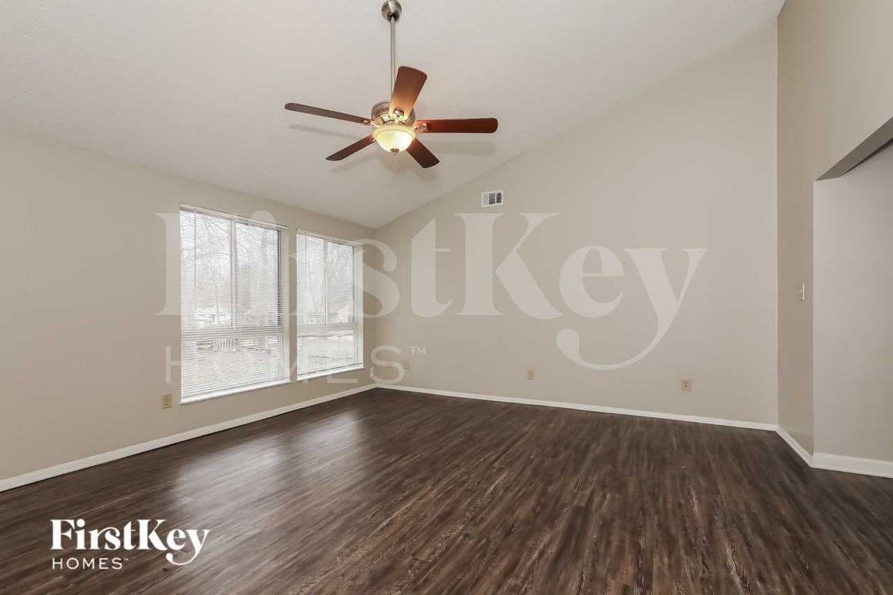 1801 Rice Planters Rd - Photo 4 of 16