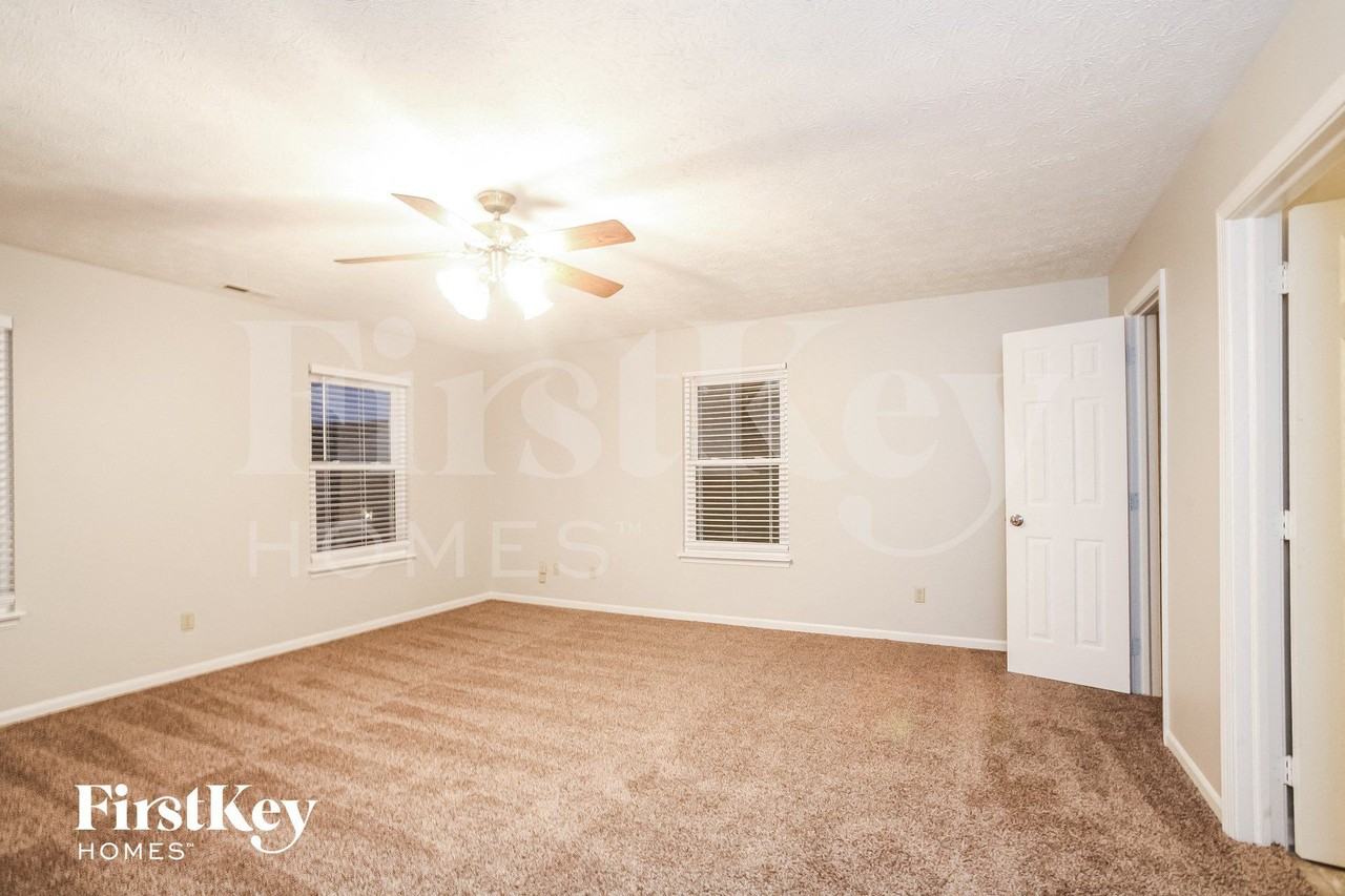 16 Pondview Ct - Photo 5 of 14