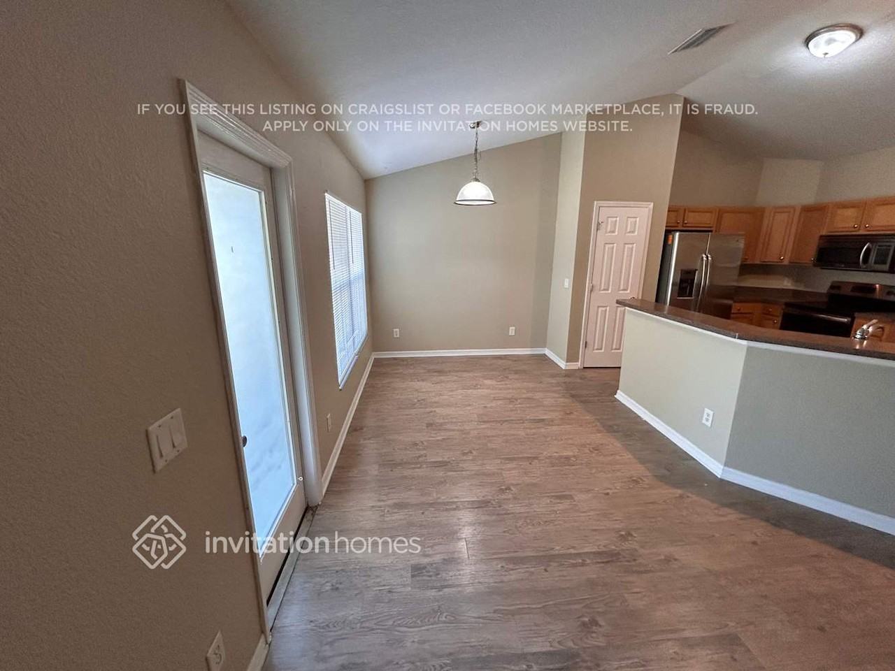 25516 Tevesine Ct - Photo 2 of 11