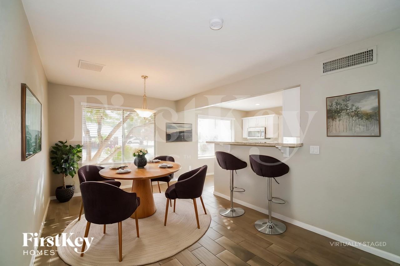 14838 N 38th St - Photo 7 of 19