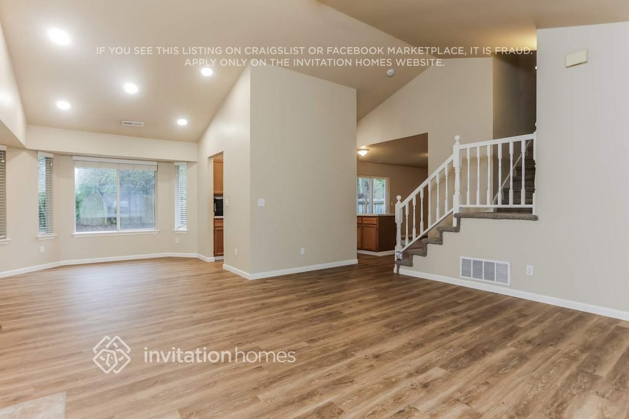 13202 Se 236th Pl - Photo 5 of 18