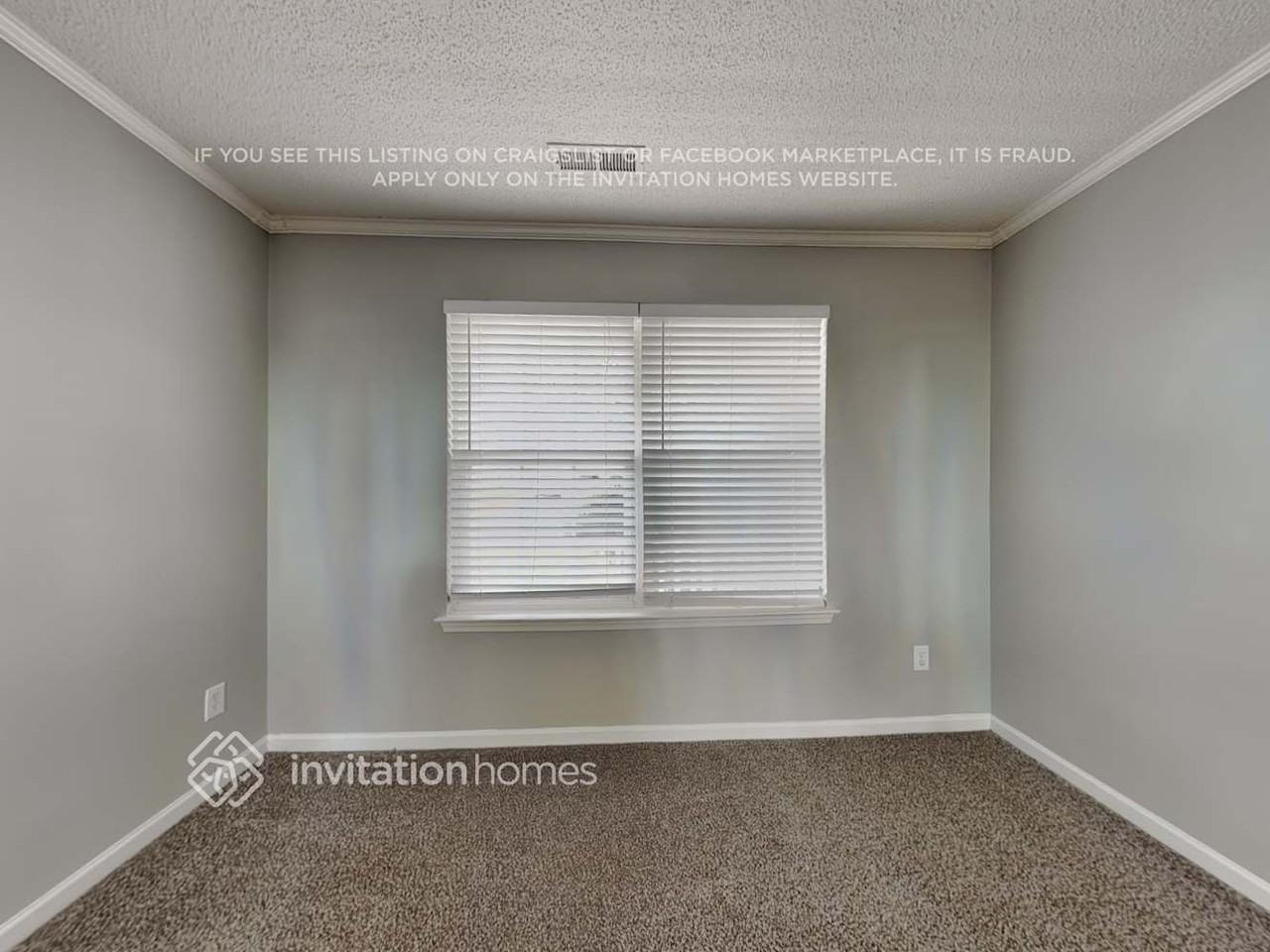 4262 Everest Dr - Photo 2 of 19