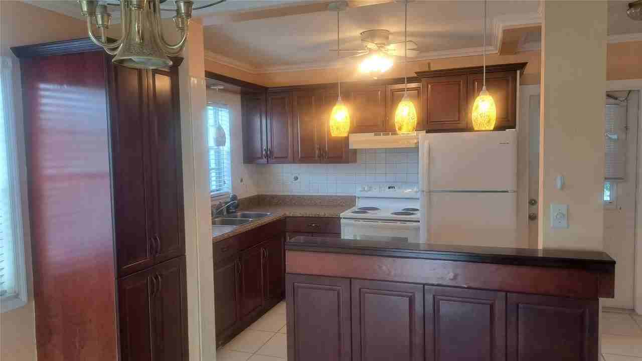 2851 E Golf Blvd Apt 208 - Photo 4 of 15