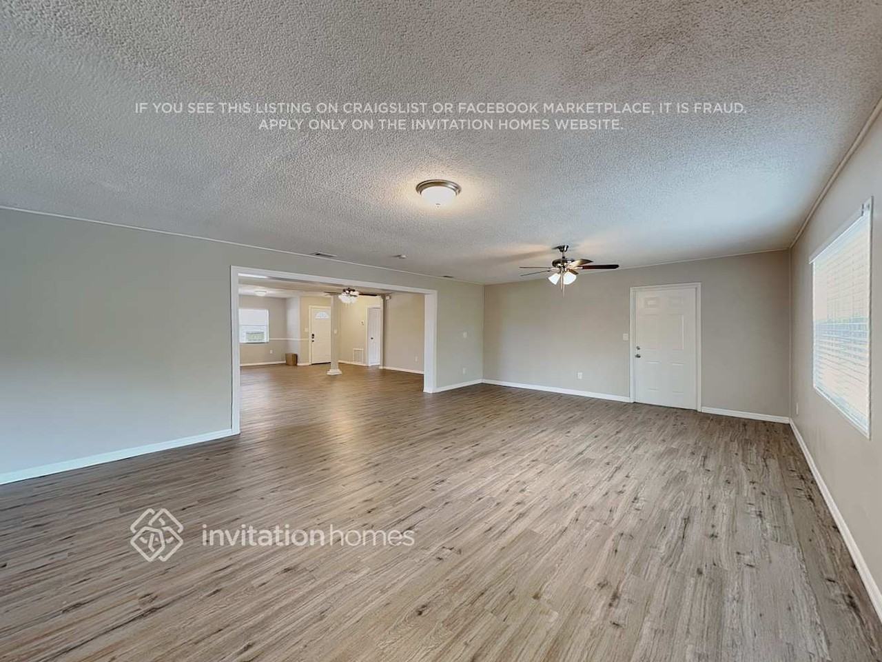 1720 Newton St - Photo 5 of 19