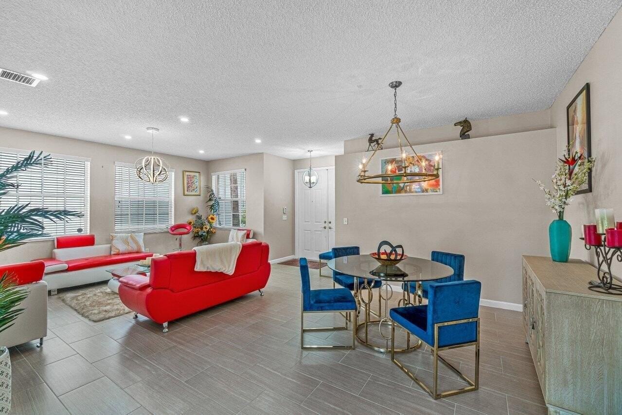 9885 Woodworth Ct - Photo 6 of 50