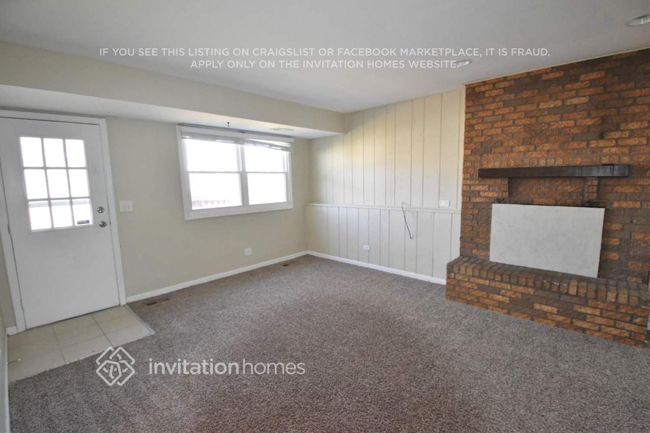 606 Cochise Cir - Photo 3 of 15