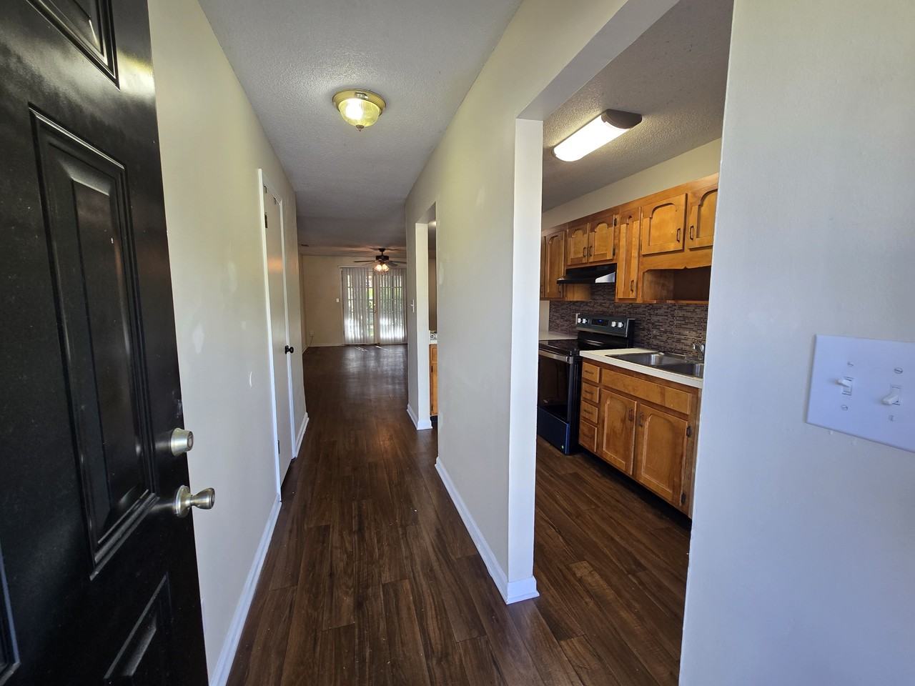 412 S Ashley St #1 - Photo 4 of 25