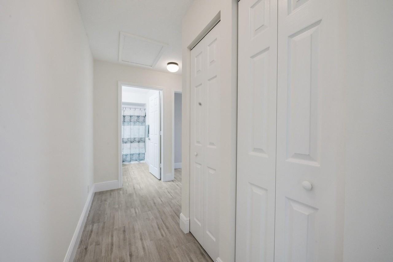 172 Jones Creek Dr - Photo 4 of 30