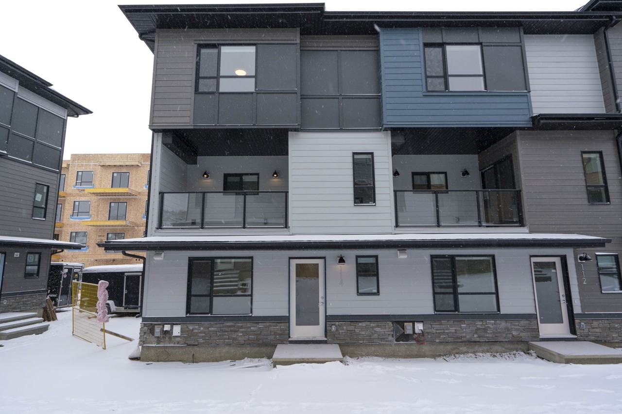 42 114-42 Cranbrook Common Se - Photo 2 of 41