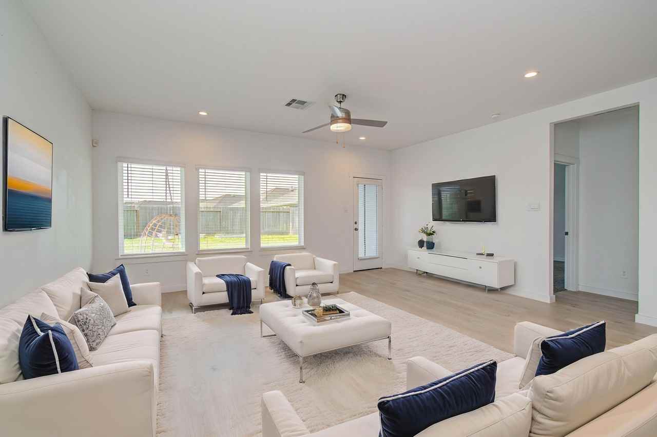 3106 Langley Bend Ln #1 - Photo 2 of 50