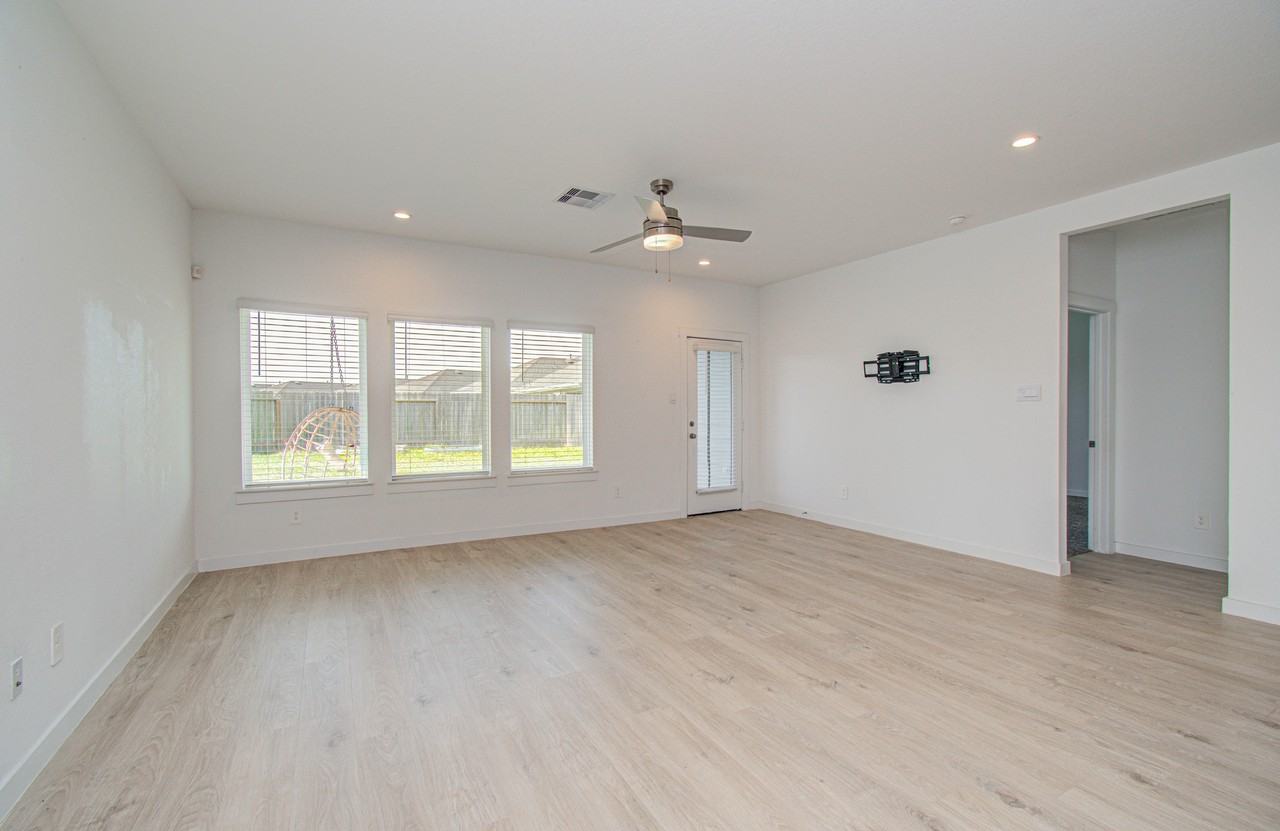 3106 Langley Bend Ln #1 - Photo 3 of 50