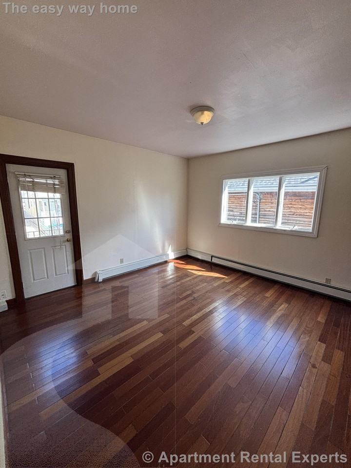 569 Main St #2 - Photo 6 of 14