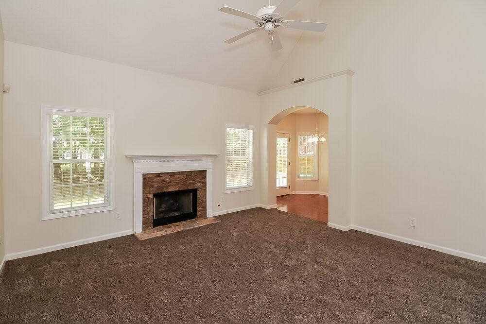 363 Freeman Forest Dr - Photo 4 of 16