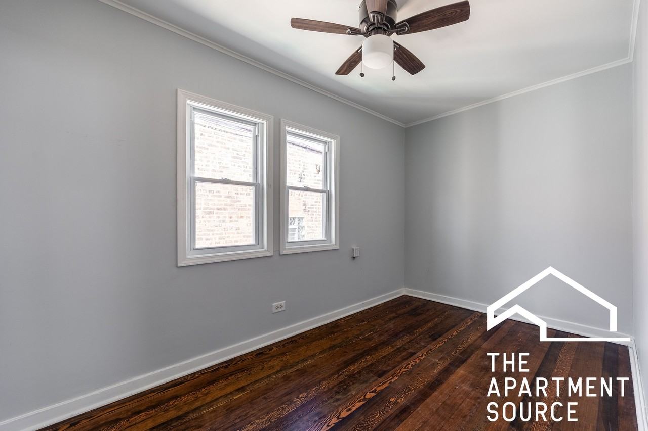 5128 W Henderson St #3 - Photo 7 of 15