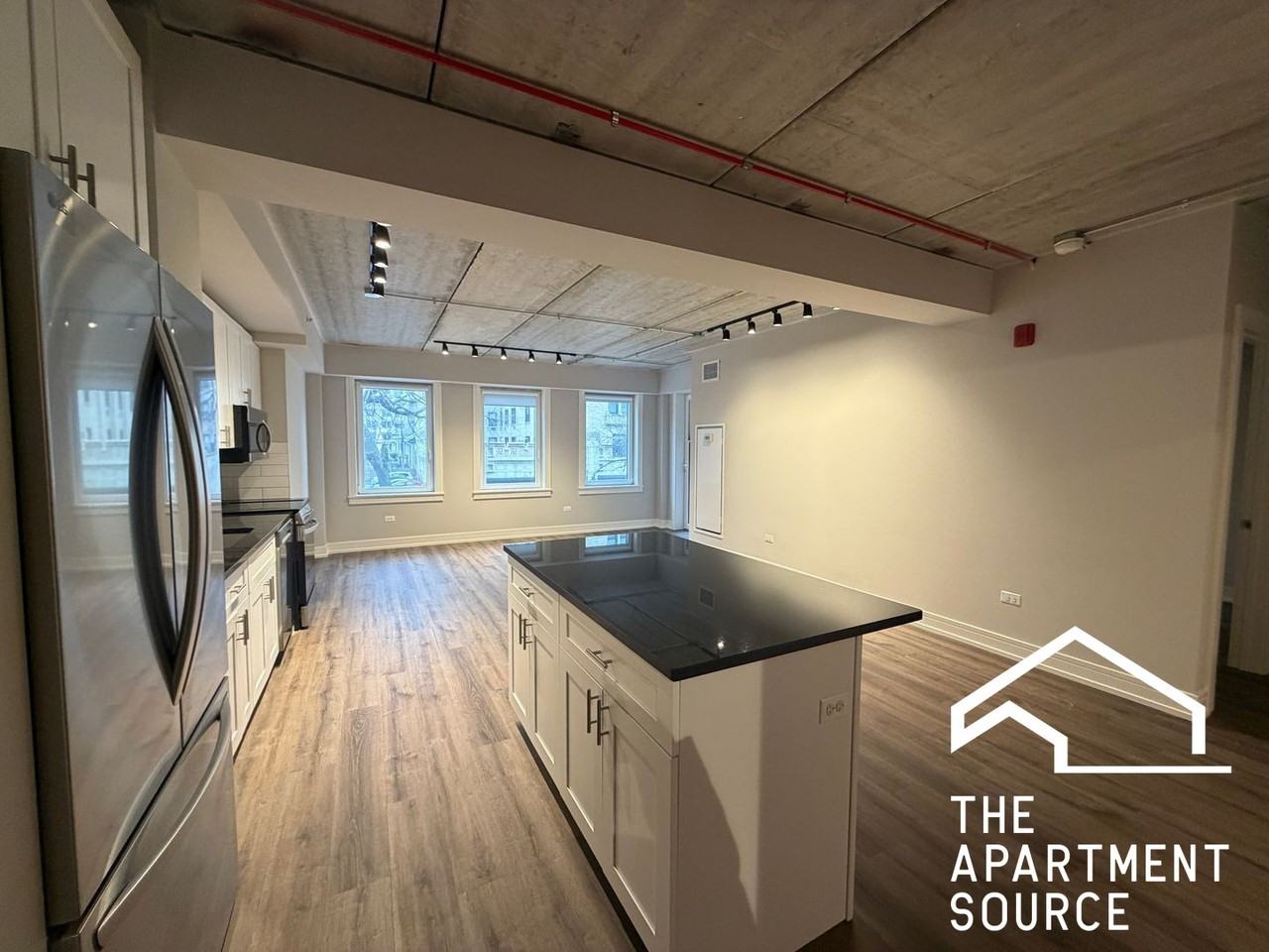 952 W Carmen Ave #302 - Photo 3 of 20