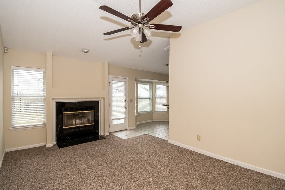 407 Rolling Rock Ct - Photo 3 of 16