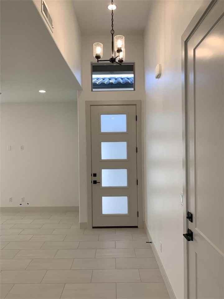 230 W Brio Clubhouse Dr - Photo 3 of 20