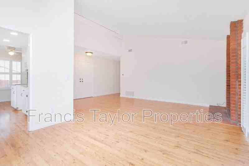 1360 Gary Ln - Photo 5 of 21