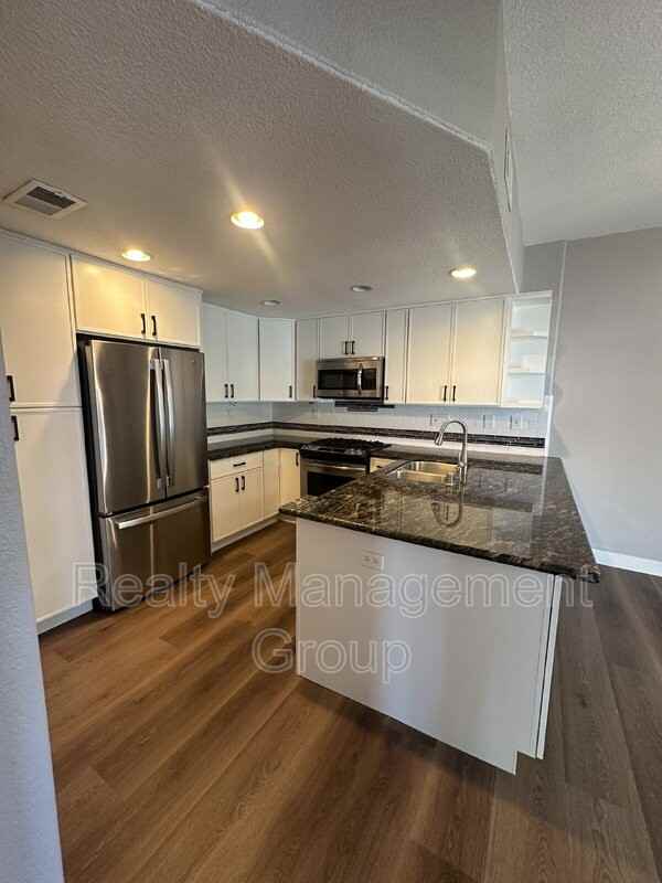 1896 Matin Cir #184 - Photo 3 of 17