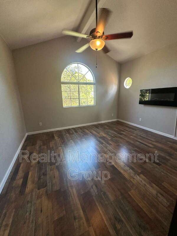 1896 Matin Cir #184 - Photo 6 of 17