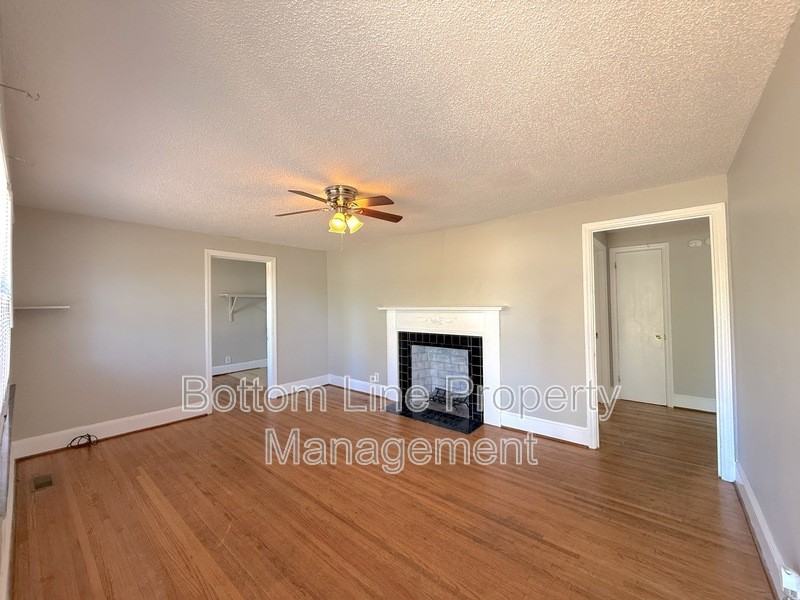 725 Tom Sadler Rd - Photo 2 of 13