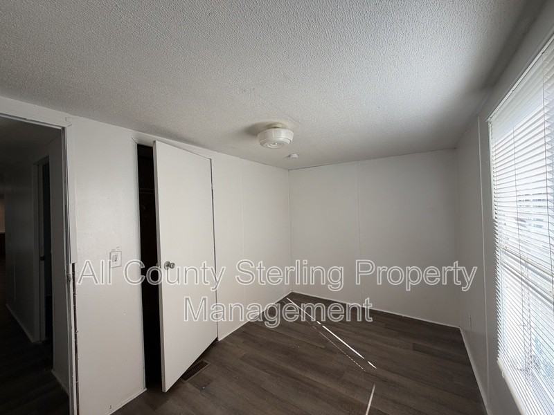 193 Nw Gerson Ln - Photo 3 of 8