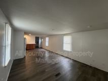 193 Nw Gerson Ln - Photo 1 of 1