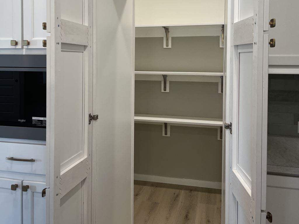 10912 Tall Oak Cir - Photo 5 of 31