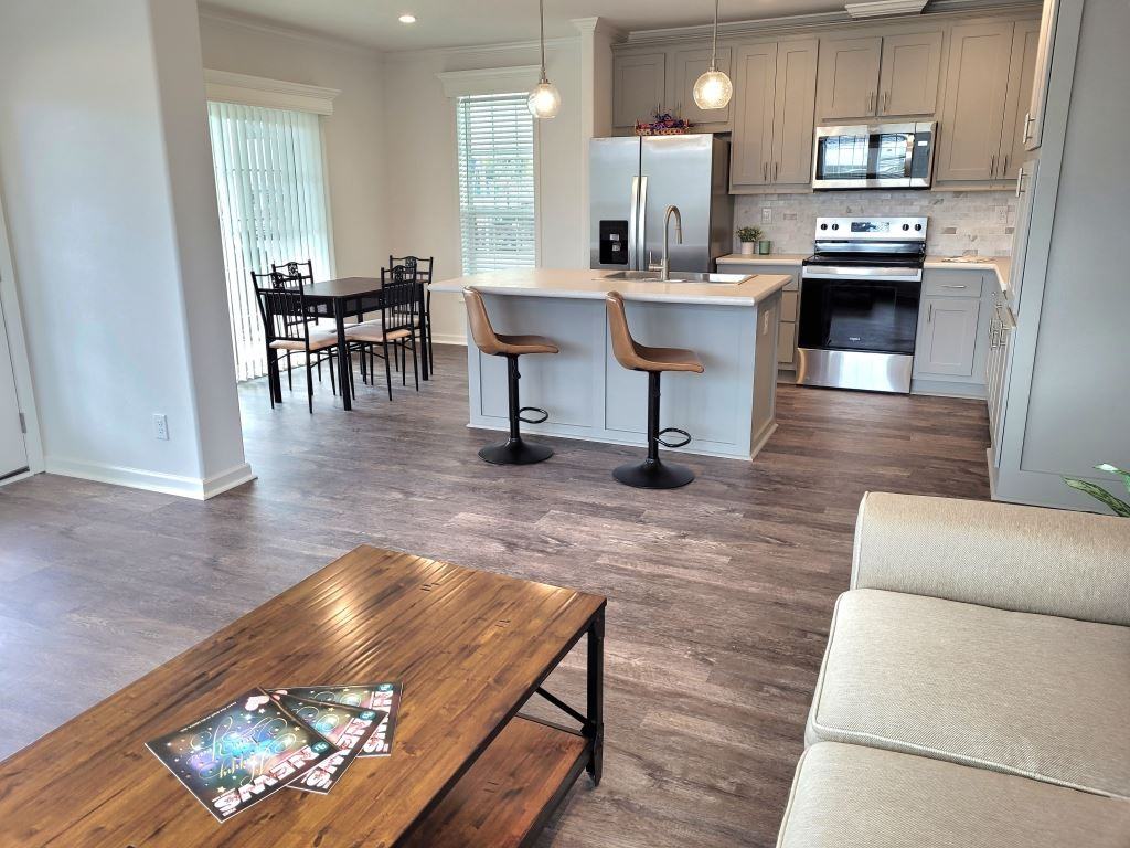 6429 Forest Lake Dr - Photo 4 of 31