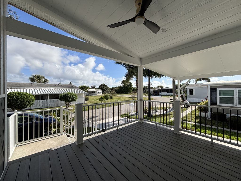 6909 41st Ave N #864 - Photo 3 of 32