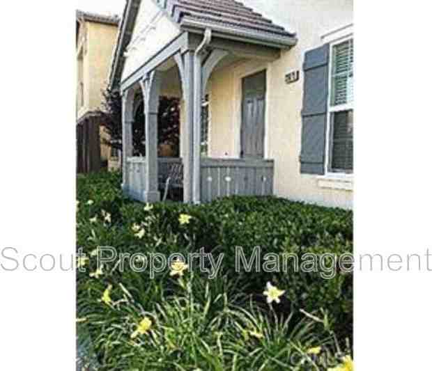 31875 Domenoe Way - Photo 2 of 28