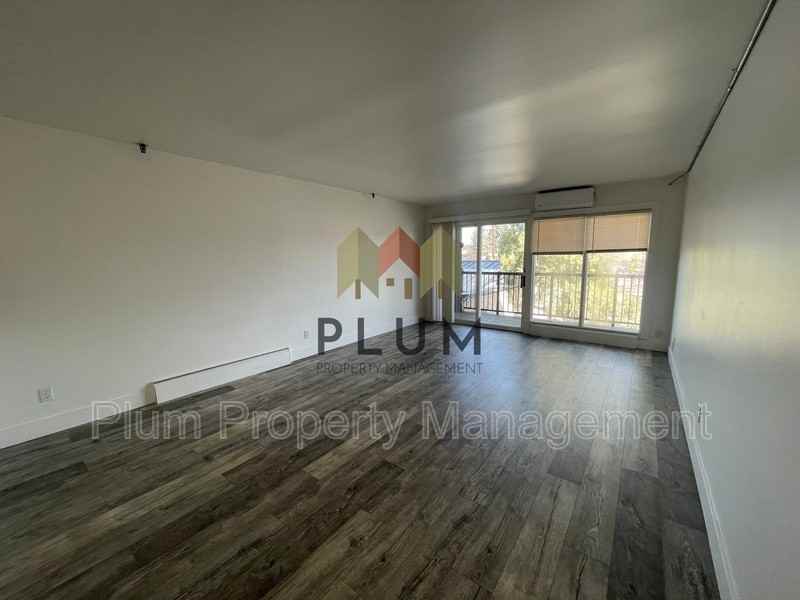 1547 S Higgins Ave #203 - Photo 2 of 18