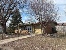 608 Iroquois Dr - Photo 1 of 1