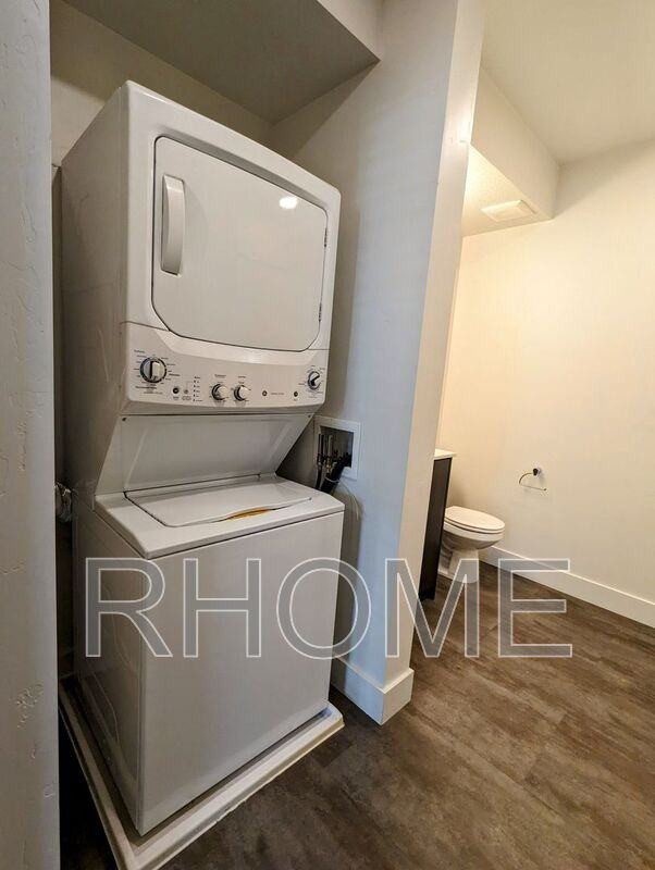 965 W 850 S #208 - Photo 5 of 13