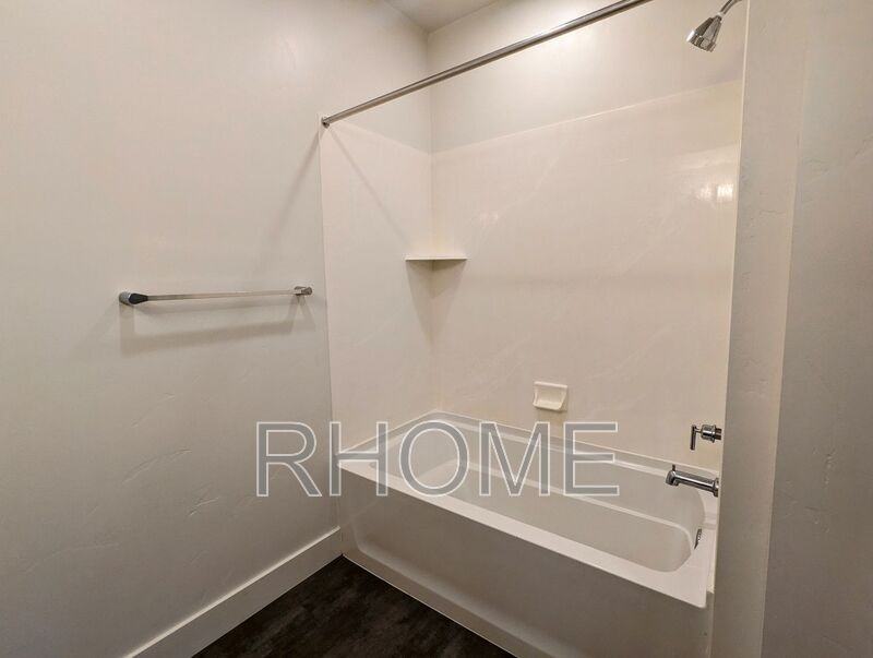 965 W 850 S #208 - Photo 6 of 13