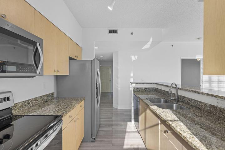 616 Clearwater Park Road #402 - Photo 4 of 8