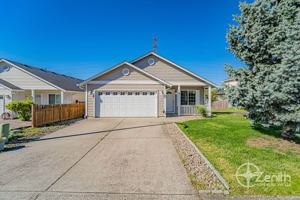 featured image of 5616 Ne 64th St