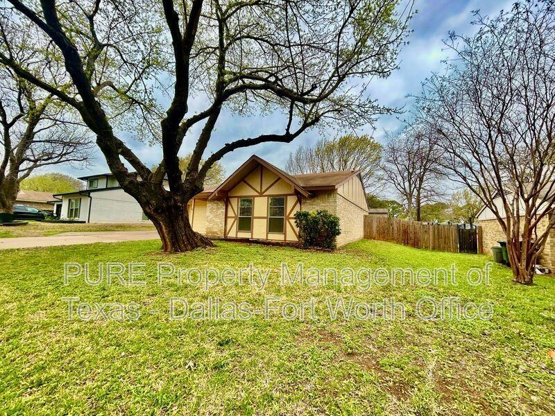 1410 Birmingham Dr - Photo 2 of 31