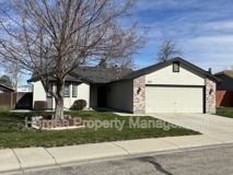 1362 E Pineridge Dr - Photo 1 of 1