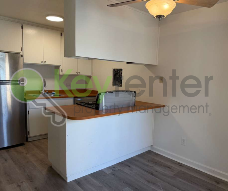 2515 H St #2 - Photo 6 of 18