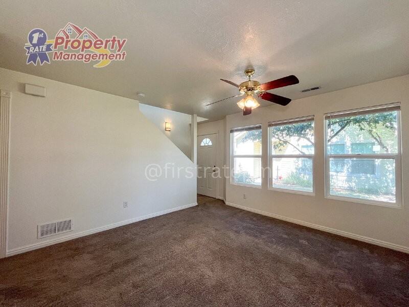 5940 W Port Ln #101 - Photo 2 of 39