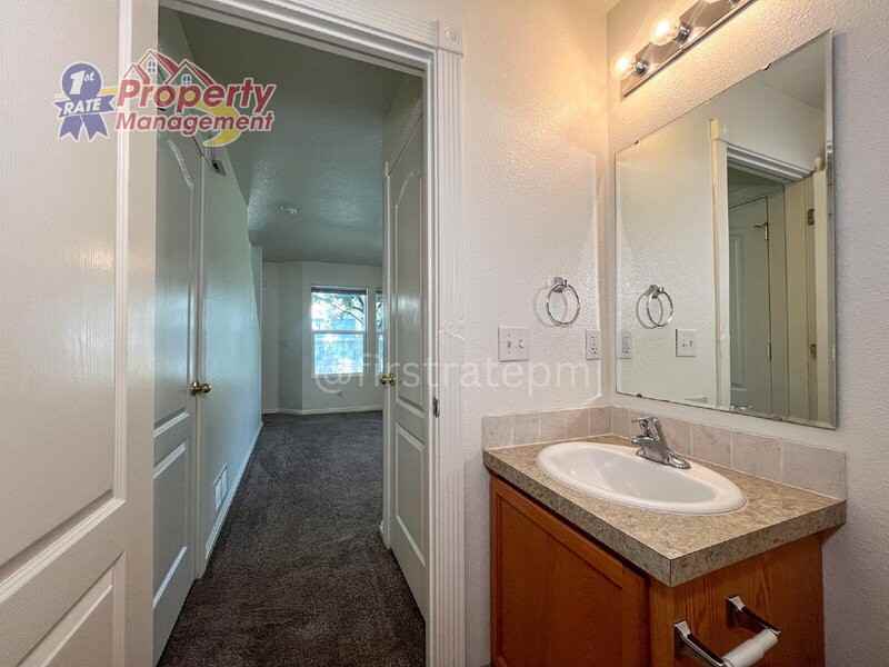 5940 W Port Ln #101 - Photo 7 of 39