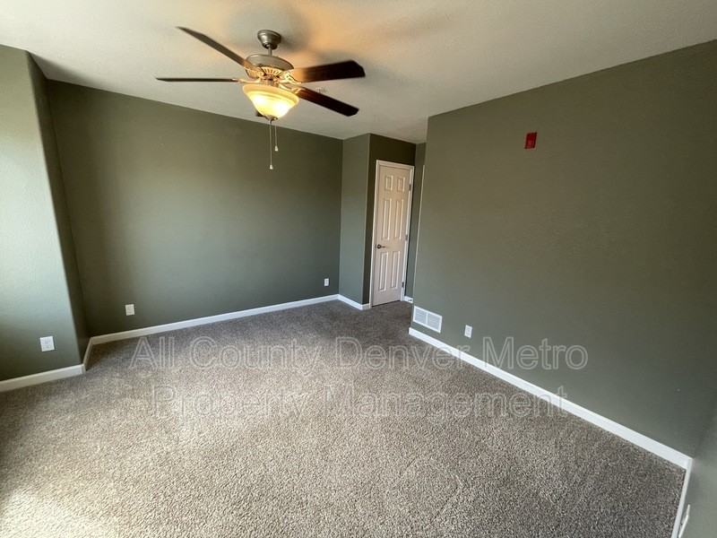 5014 Everett St #202 - Photo 6 of 16