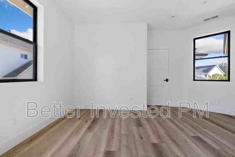 2014 Eagle Ct - Photo 6 of 10