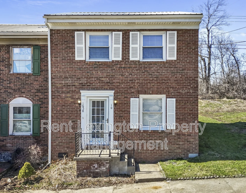 1658 Foxhaven Dr #10 - Photo 2 of 28