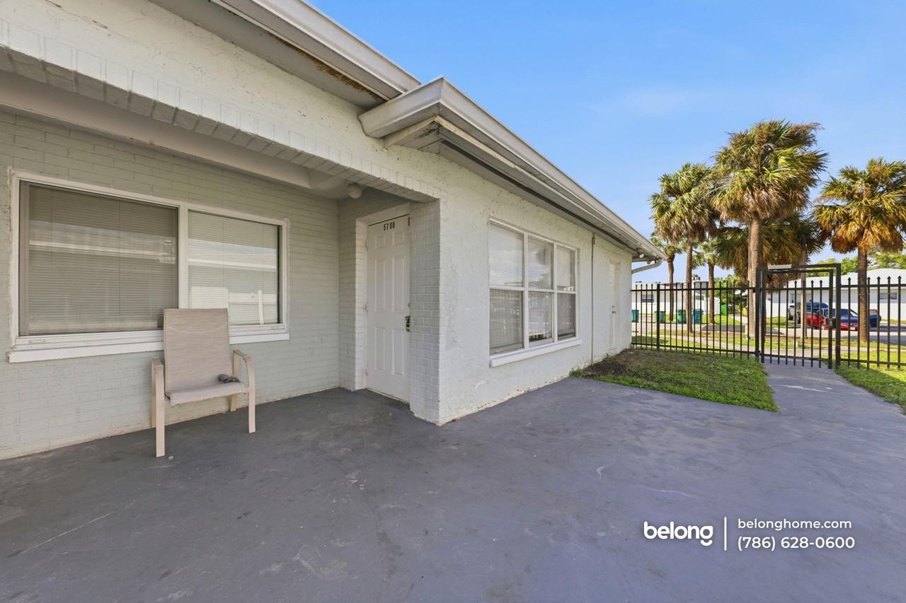 5700 Northwest 28th Street - Photo 4 of 23