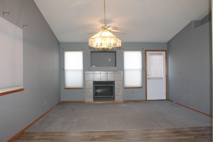 5375 Butterfield Dr - Photo 2 of 9