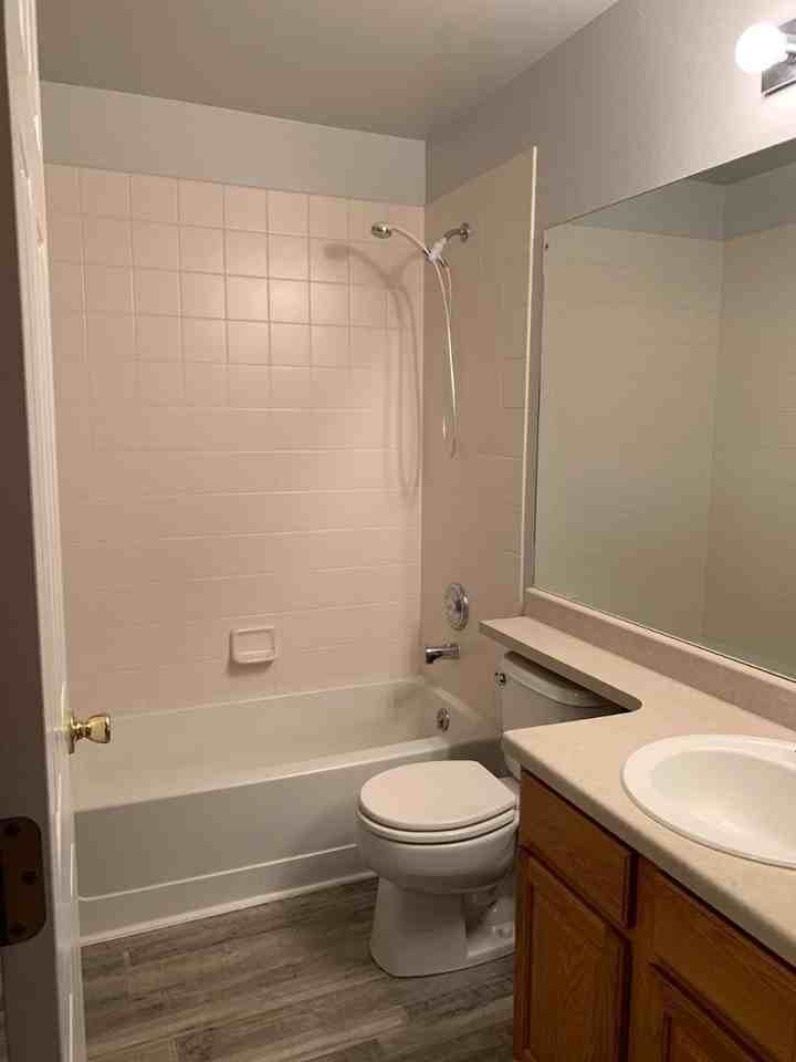 5375 Butterfield Dr - Photo 6 of 9