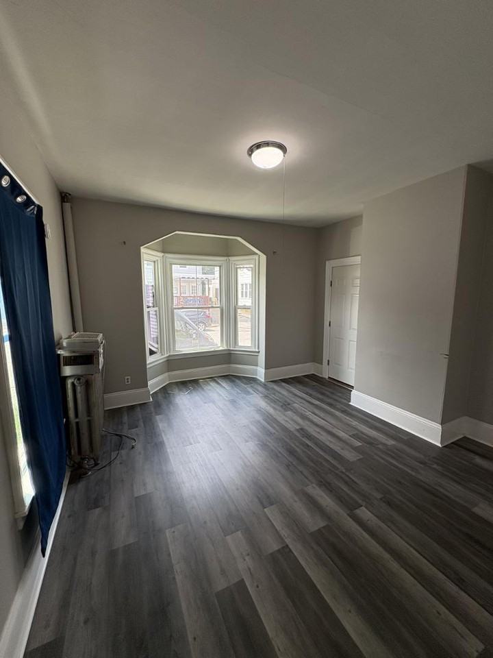 142 Pierce St #2 - Photo 4 of 11