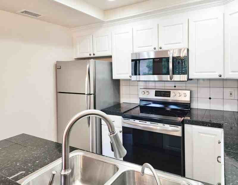 26316 Los Viveros #F - Photo 5 of 27